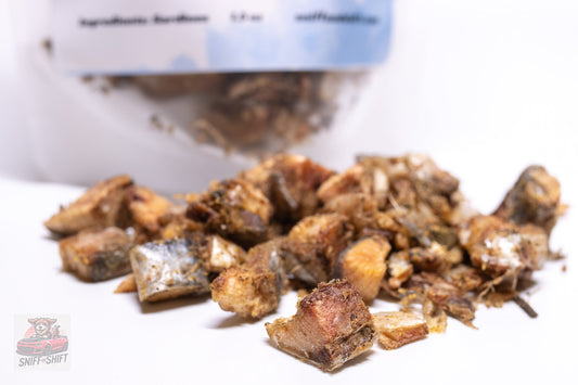 Sniff and Shift freeze-dried whole sardines showing dry, nutrient-preserved texture