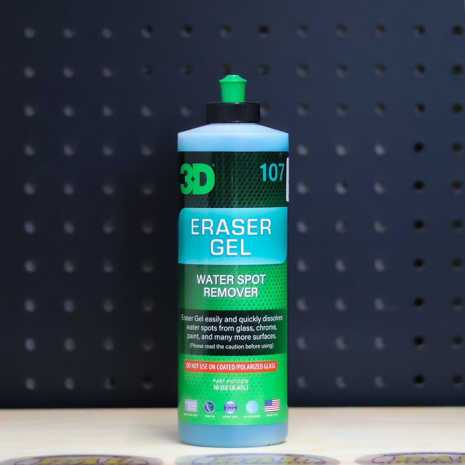 3D Eraser Gel 16 oz bottle, blue and white bottle with green cap and Water Spot Remover label