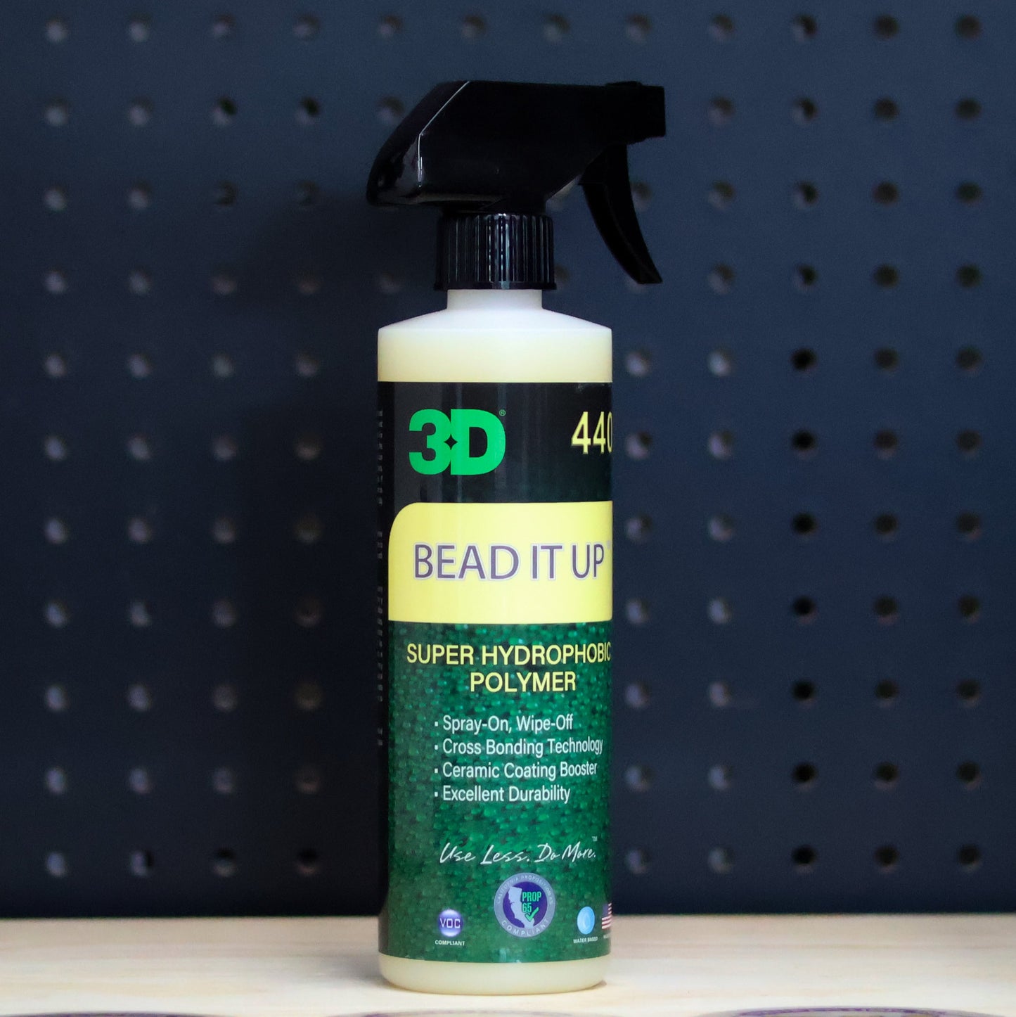 3D Bead It Up pint bottle with black trigger sprayer and green and black Super Hydrophobic Polymer label