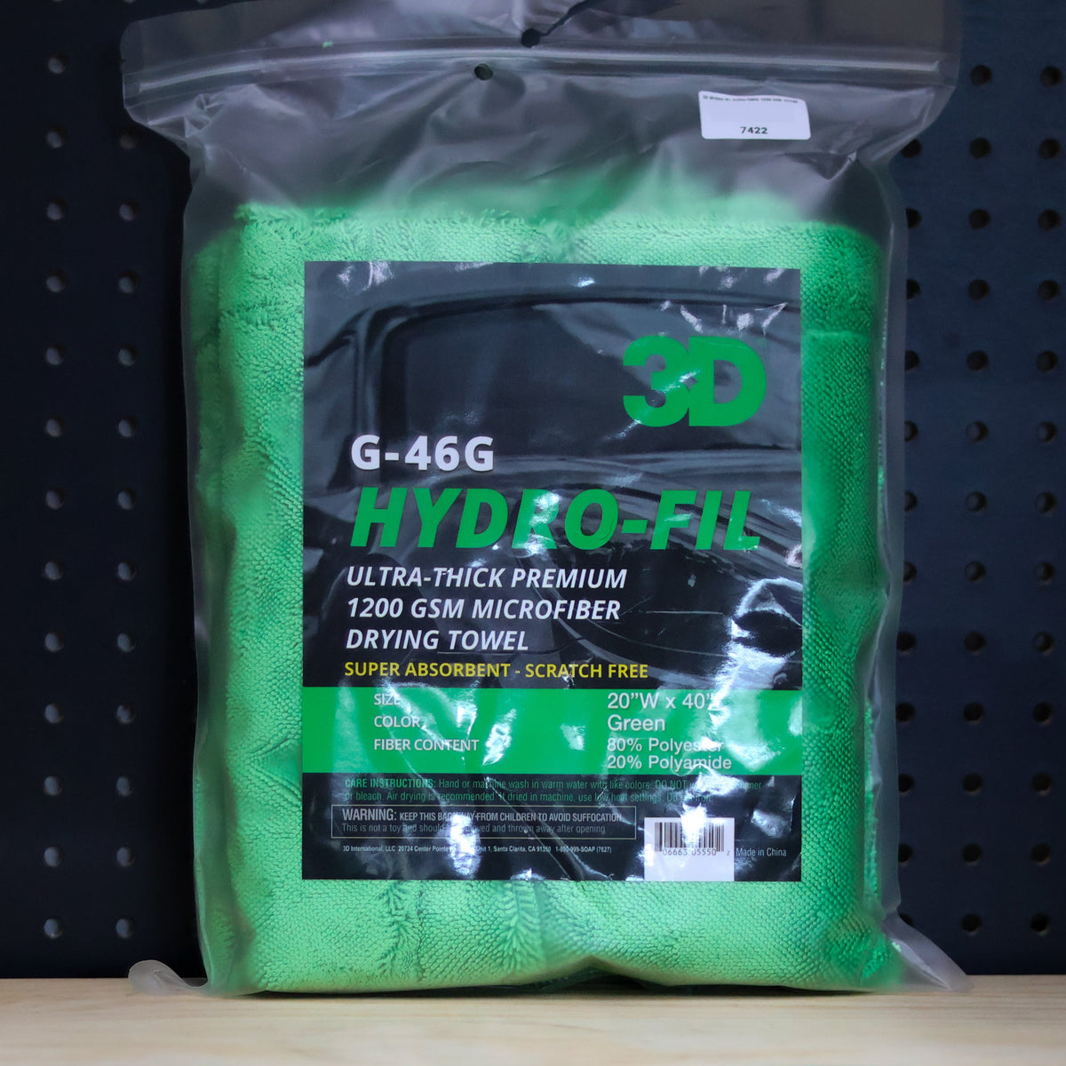 3D HYDRO-FIL green microfiber drying towel, 20 by 40 inches, in its sealed retail bag