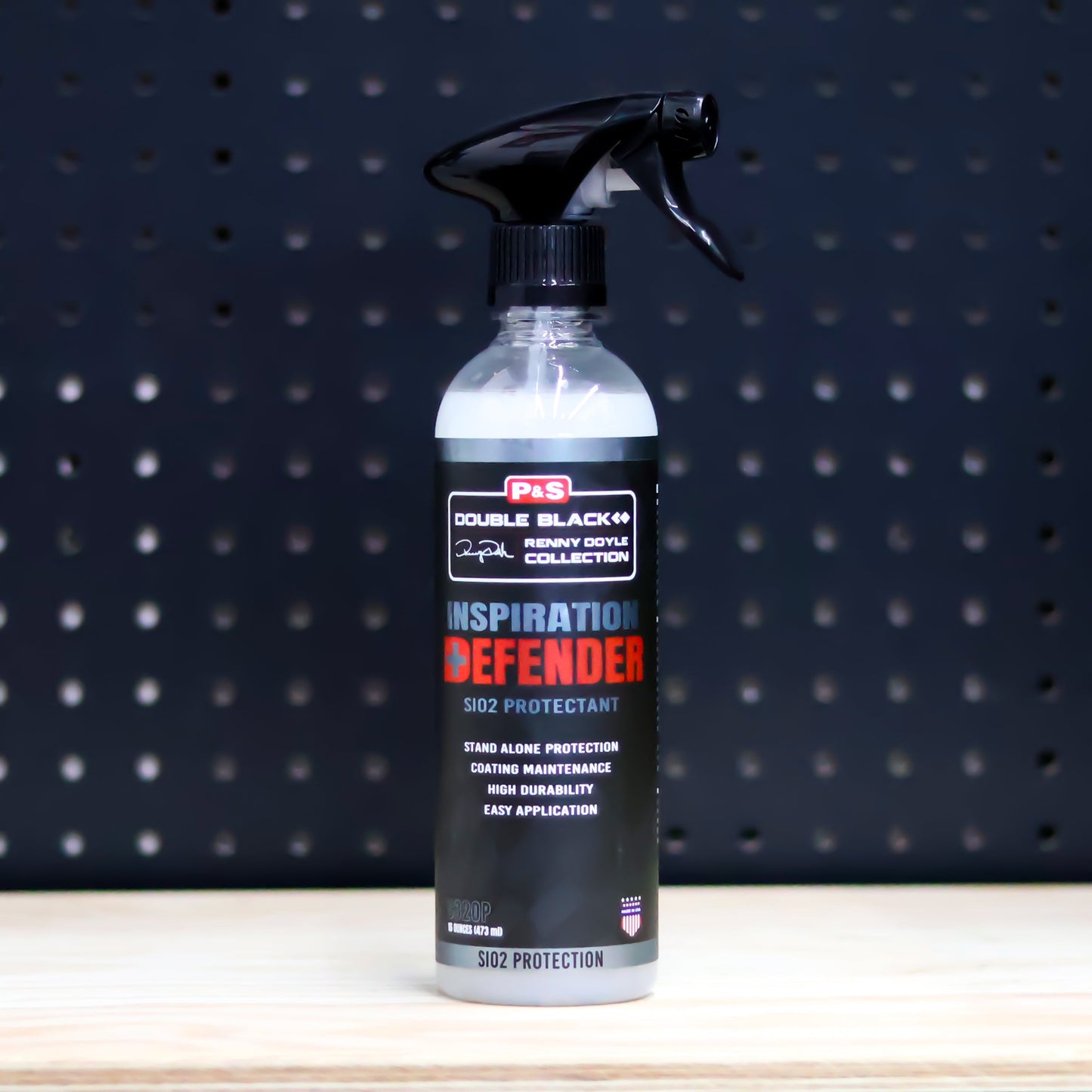 P&S Defender SiO2 Protectant pint clear spray bottle with a black trigger and a Double Black Inspiration Defender label