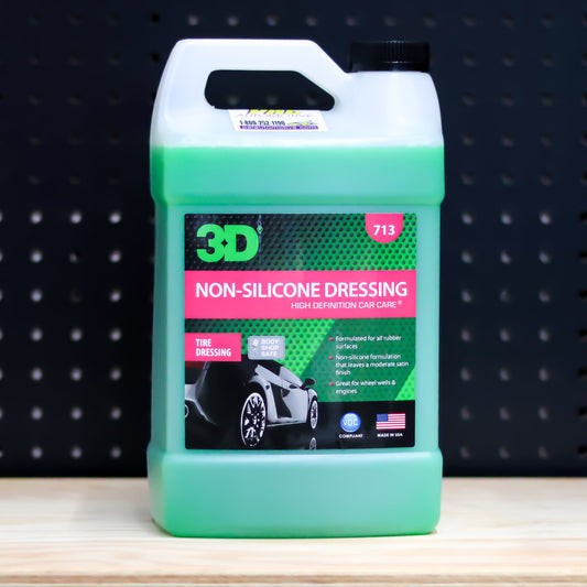 3D Non-Silicone Dressing in a one gallon jug of green liquid with a white handle