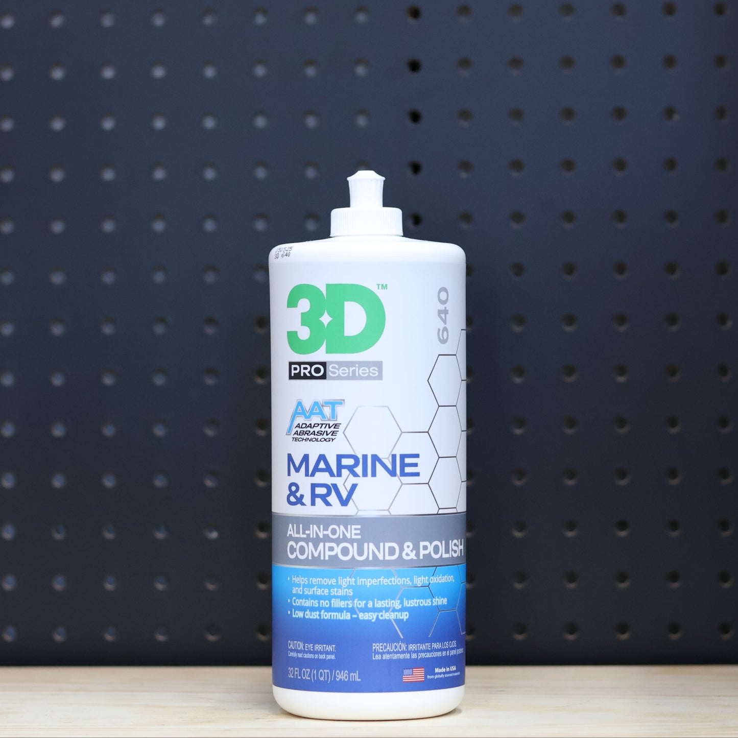 3D Marine and RV All-In-One Compound and Polish quart bottle, white with blue Pro Series AAT label