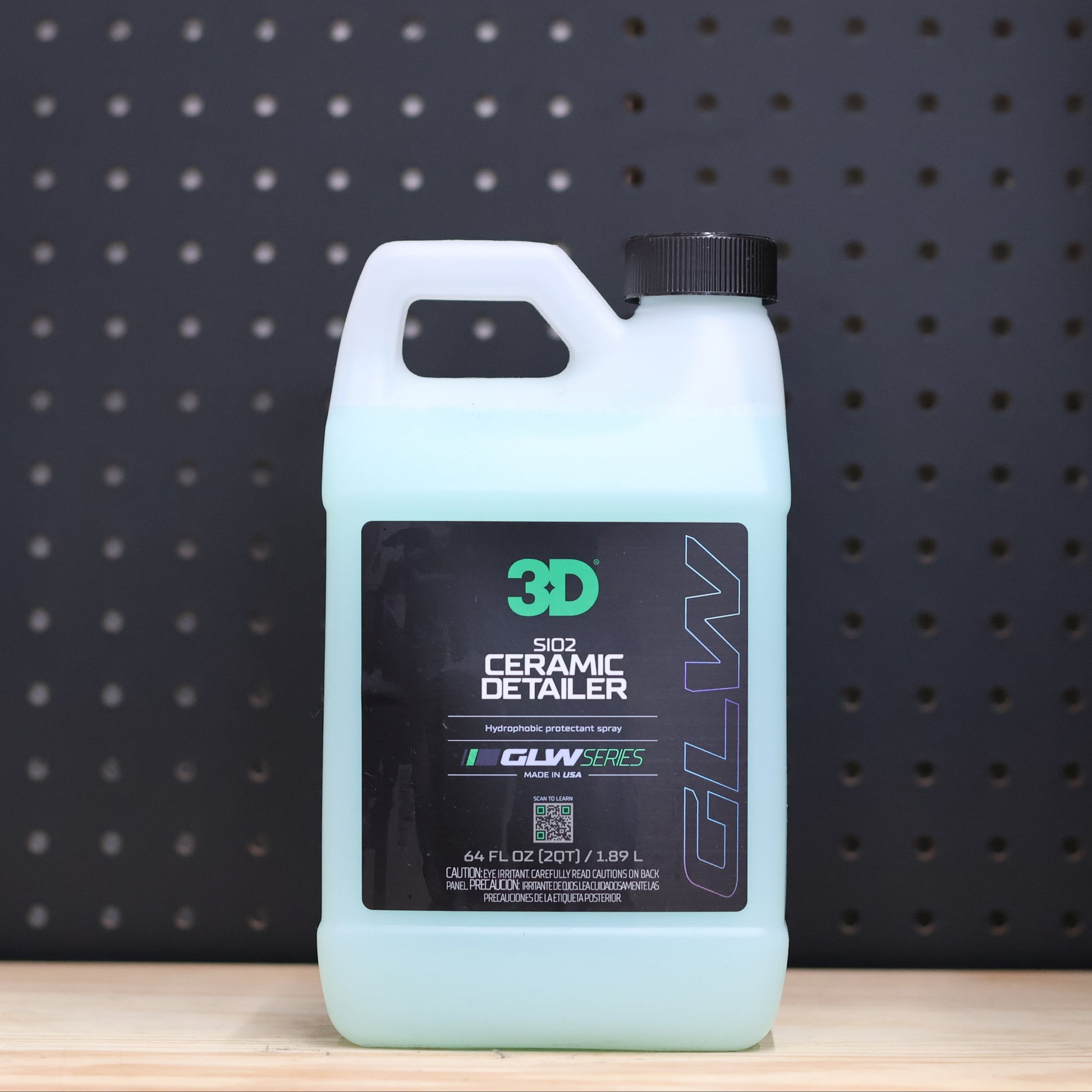 3D GLW SiO2 Ceramic Detailer 64 oz jug with handle and black GLW Series label