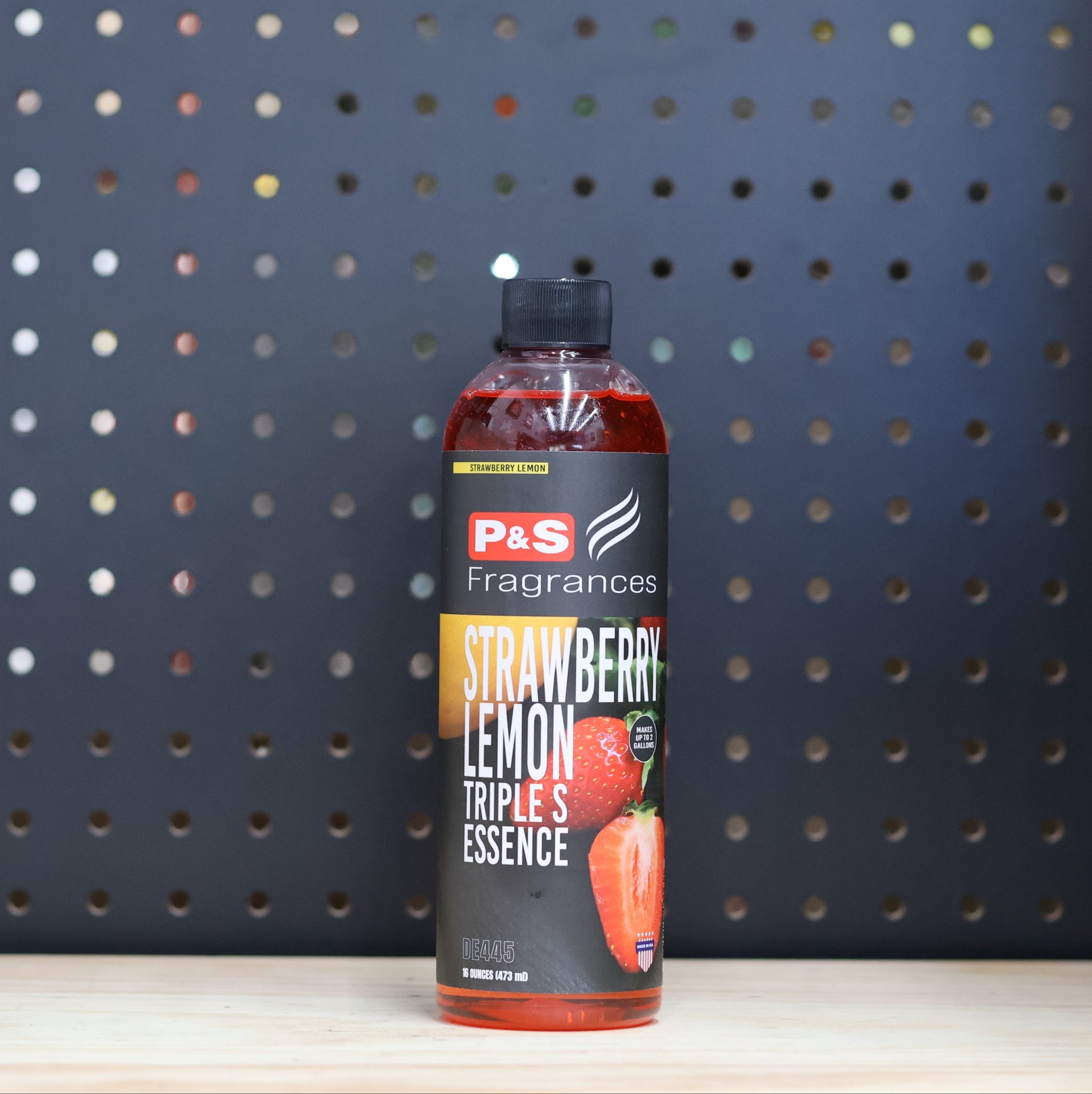 P&S Strawberry Lemon Triple S Essence pint bottle of red liquid with a P&S Fragrances label