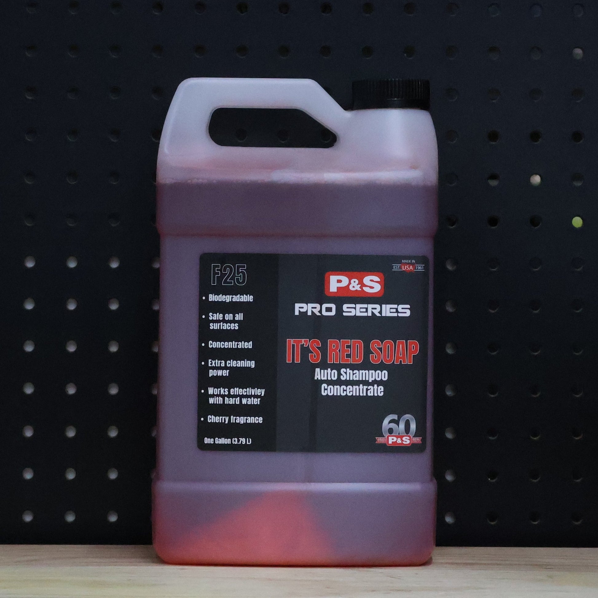 P&S IRS Foaming Auto Shampoo gallon jug, red liquid, black F25 Pro Series Its Red Soap label