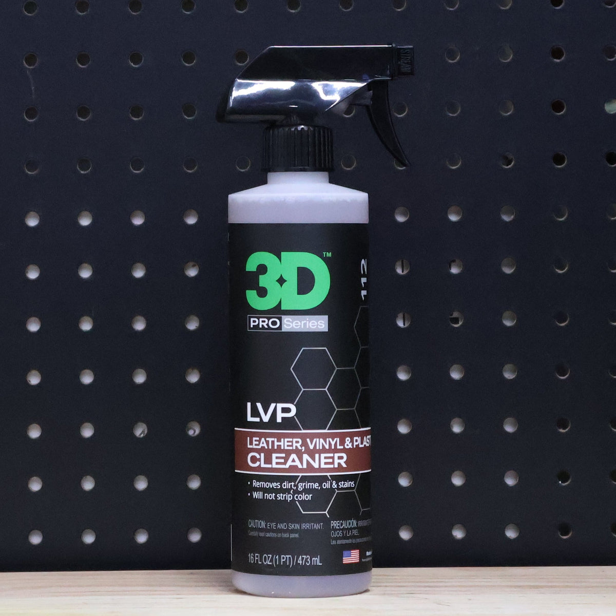 3D LVP leather, vinyl and plastic cleaner pint spray bottle with a black trigger and black label