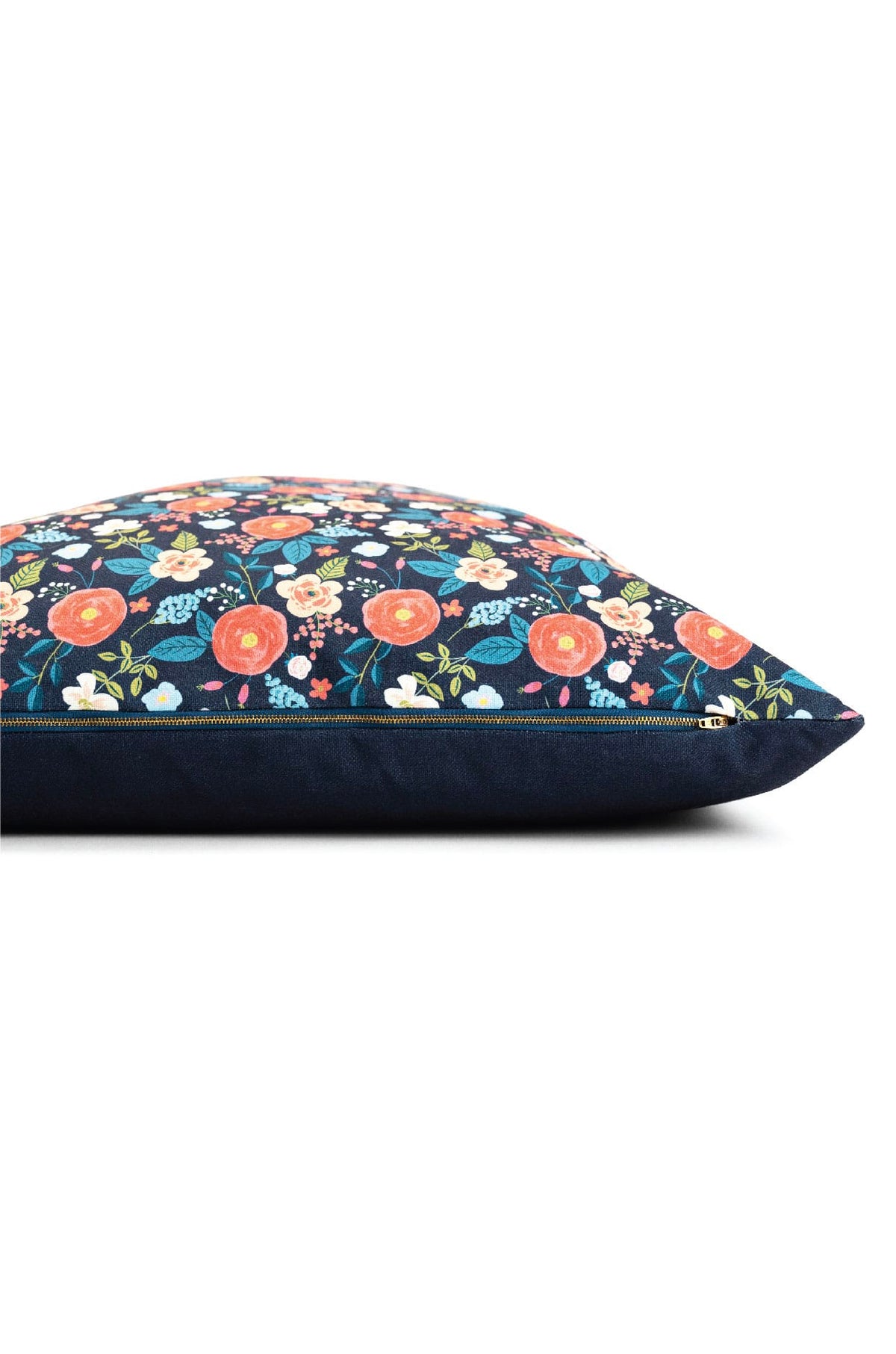 Riley Dog Bed