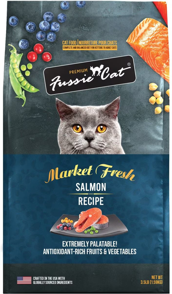Bag of Fussie Cat Market Fresh Salmon dry cat food, 3.5lb size.